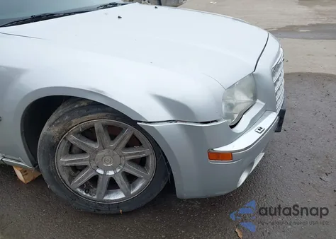 2005 Chrysler 300C from USA, damaged, VIN 2C3AA63H45H631265